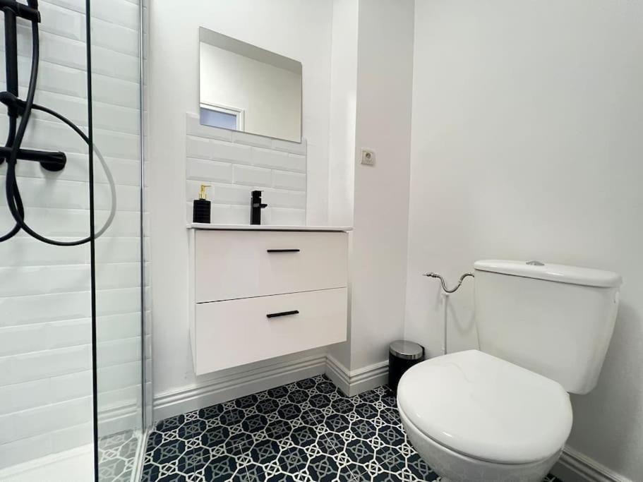 L Europe Apartment Montelimar Bagian luar foto